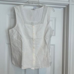 Women’s J. Jilll white button down, sleeveless shirt